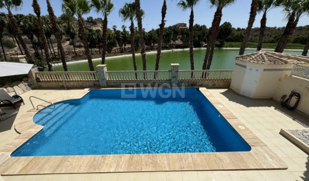 Odsprzedaż - Villa - Orihuela Costa - Costa Blanca