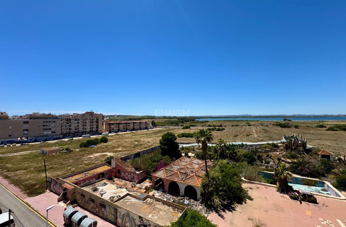 Odsprzedaż - Mieszkanie w bloku - Torrevieja - Gaspar Perrelló