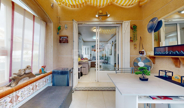 Odsprzedaż - Villa - San Miguel de Salinas - 03193