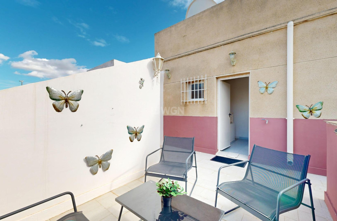 Odsprzedaż - Villa - San Miguel de Salinas - 03193