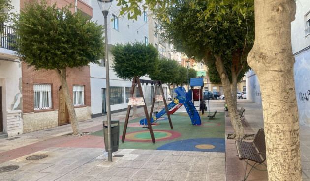 Odsprzedaż - Mieszkanie w bloku - Santa Pola - Costa Blanca