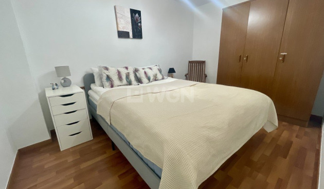 Odsprzedaż - Mieszkanie w bloku - Santa Pola - Costa Blanca