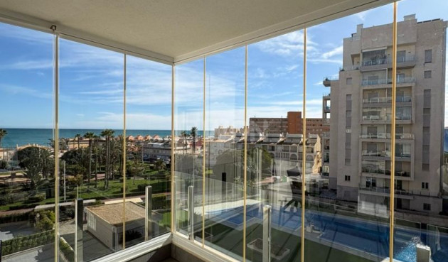 Odsprzedaż - Mieszkanie w bloku - Torrevieja - Costa Blanca