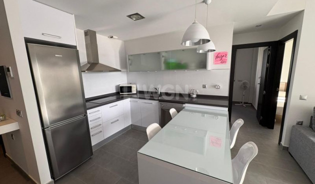 Odsprzedaż - Mieszkanie w bloku - Torrevieja - Costa Blanca
