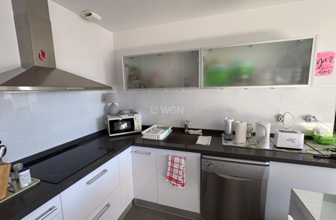 Odsprzedaż - Mieszkanie w bloku - Torrevieja - Costa Blanca