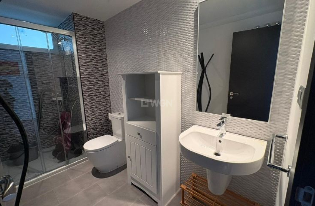Odsprzedaż - Mieszkanie w bloku - Torrevieja - Costa Blanca