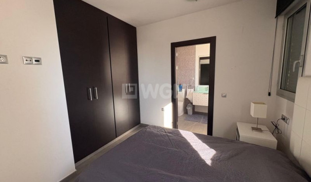 Odsprzedaż - Mieszkanie w bloku - Torrevieja - Costa Blanca
