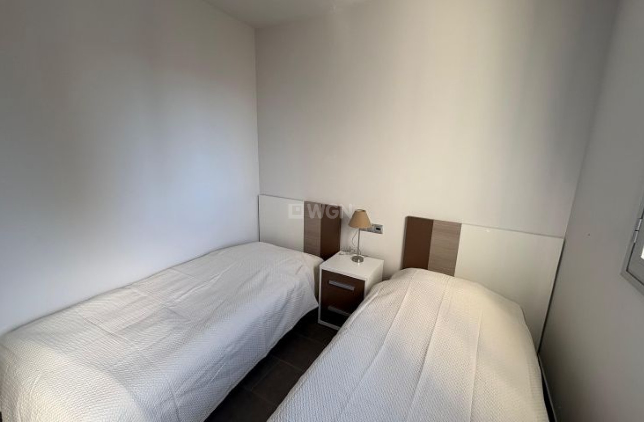 Odsprzedaż - Mieszkanie w bloku - Torrevieja - Costa Blanca