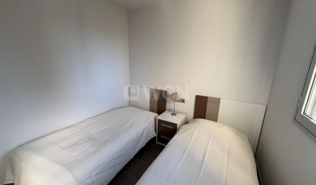 Odsprzedaż - Mieszkanie w bloku - Torrevieja - Costa Blanca