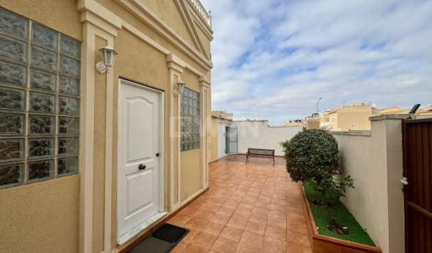 Odsprzedaż - Villa - Torrevieja - Costa Blanca