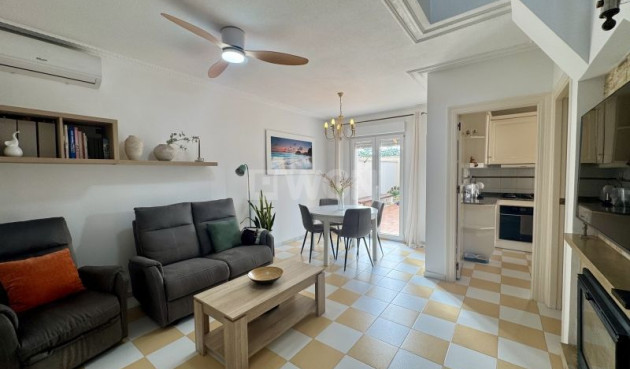 Odsprzedaż - Villa - Torrevieja - Costa Blanca