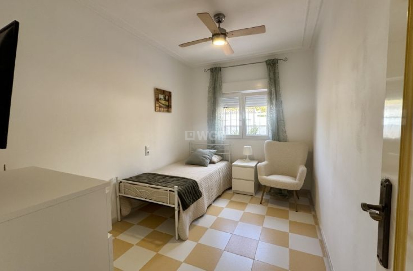 Odsprzedaż - Villa - Torrevieja - Costa Blanca