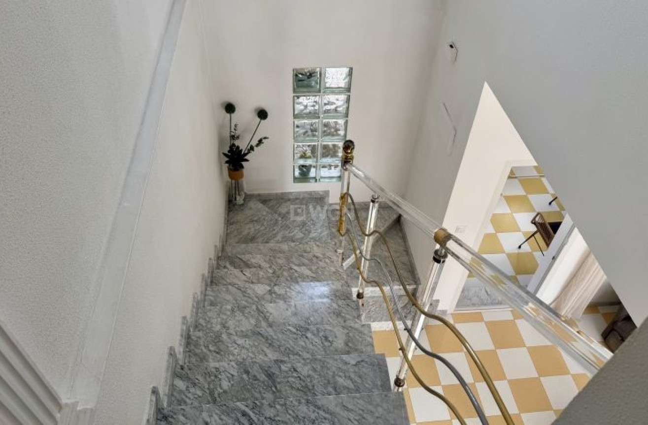 Odsprzedaż - Villa - Torrevieja - Costa Blanca