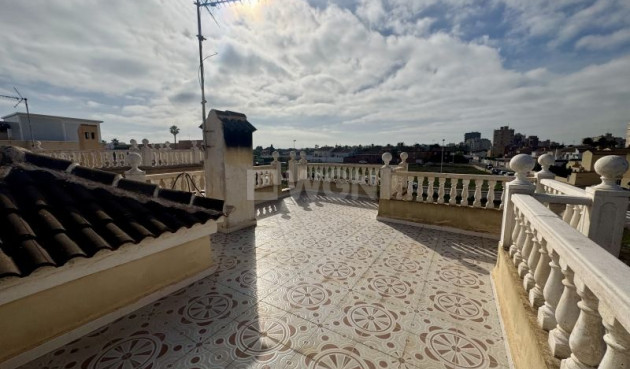 Odsprzedaż - Villa - Torrevieja - Costa Blanca