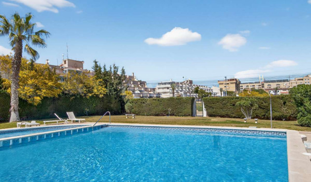 Odsprzedaż - Mieszkanie w bloku - Punta Prima - Costa Blanca