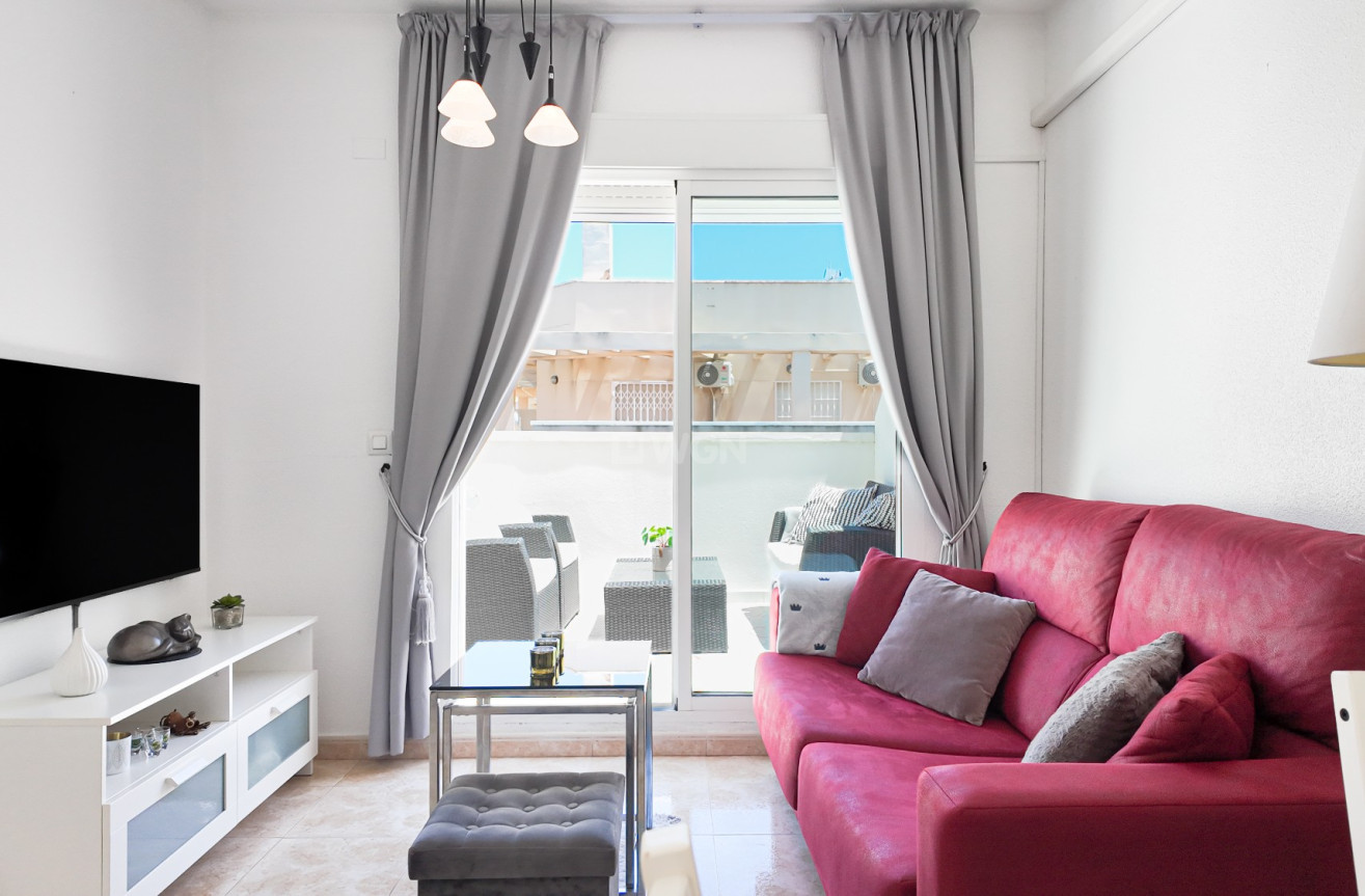 Odsprzedaż - Mieszkanie w bloku - Torrevieja - Costa Blanca