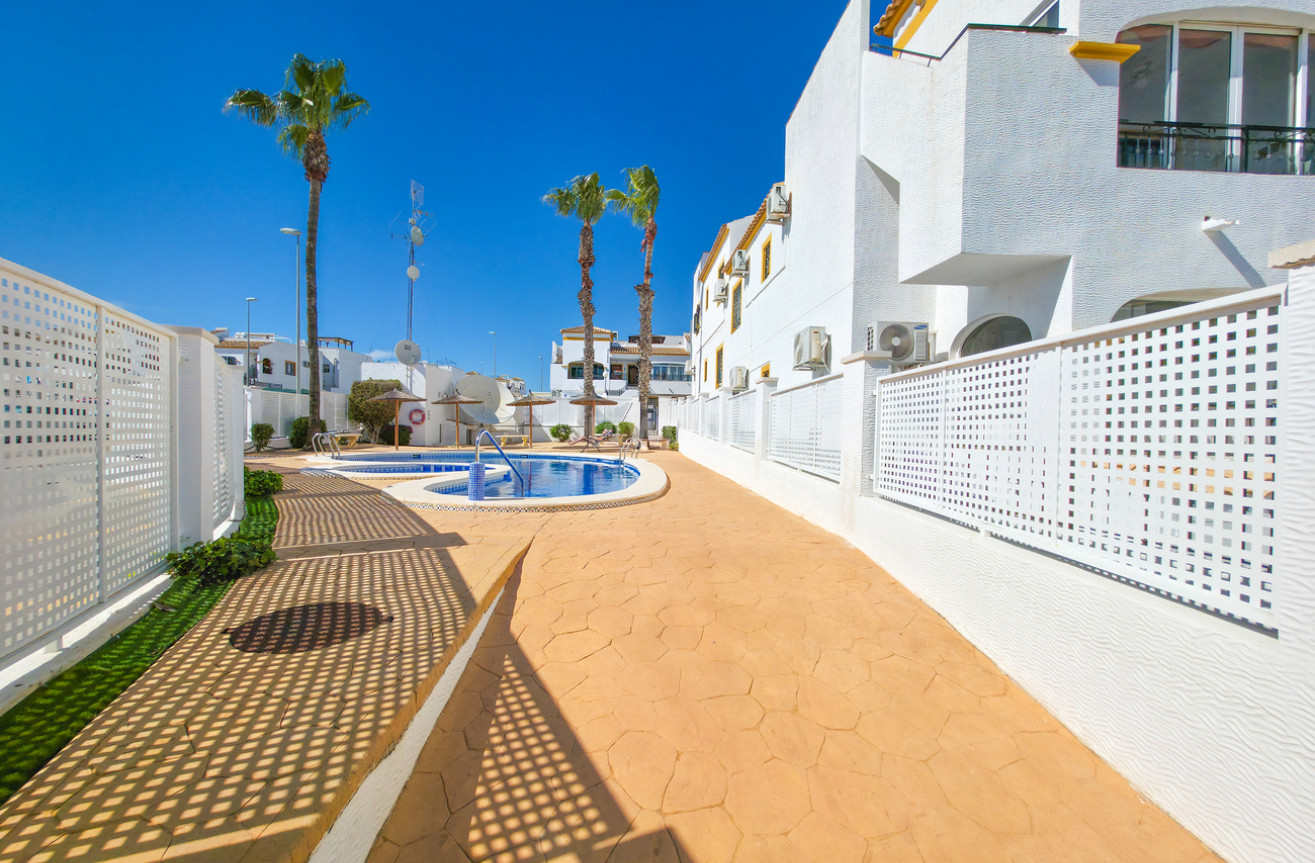 Wiederverkauf - Penthouse - Vistabella Golf Entre Naranjos - Costa Blanca