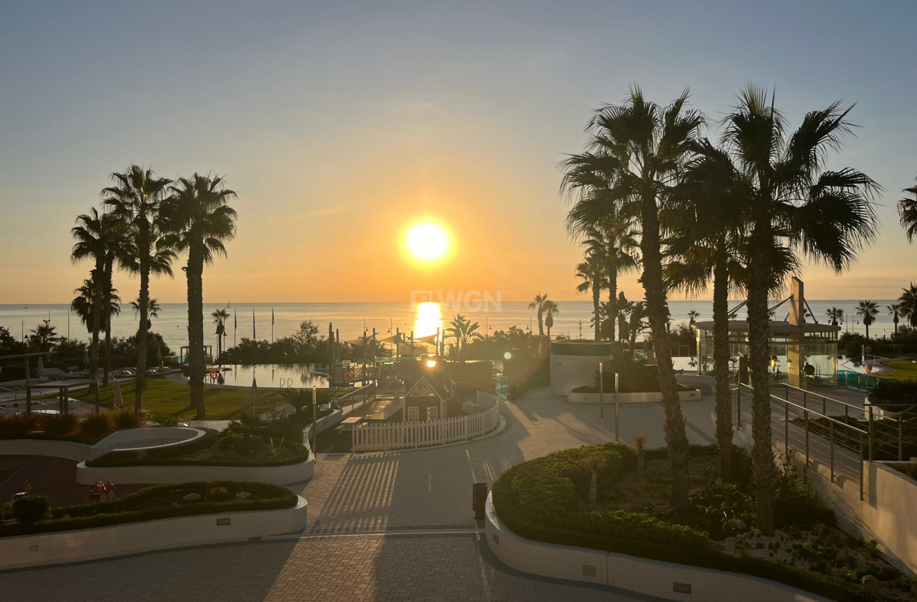 Odsprzedaż - Mieszkanie w bloku - Punta Prima - Costa Blanca
