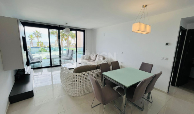 Odsprzedaż - Mieszkanie w bloku - Punta Prima - Costa Blanca