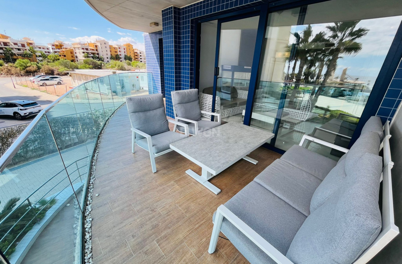 Odsprzedaż - Mieszkanie w bloku - Punta Prima - Costa Blanca