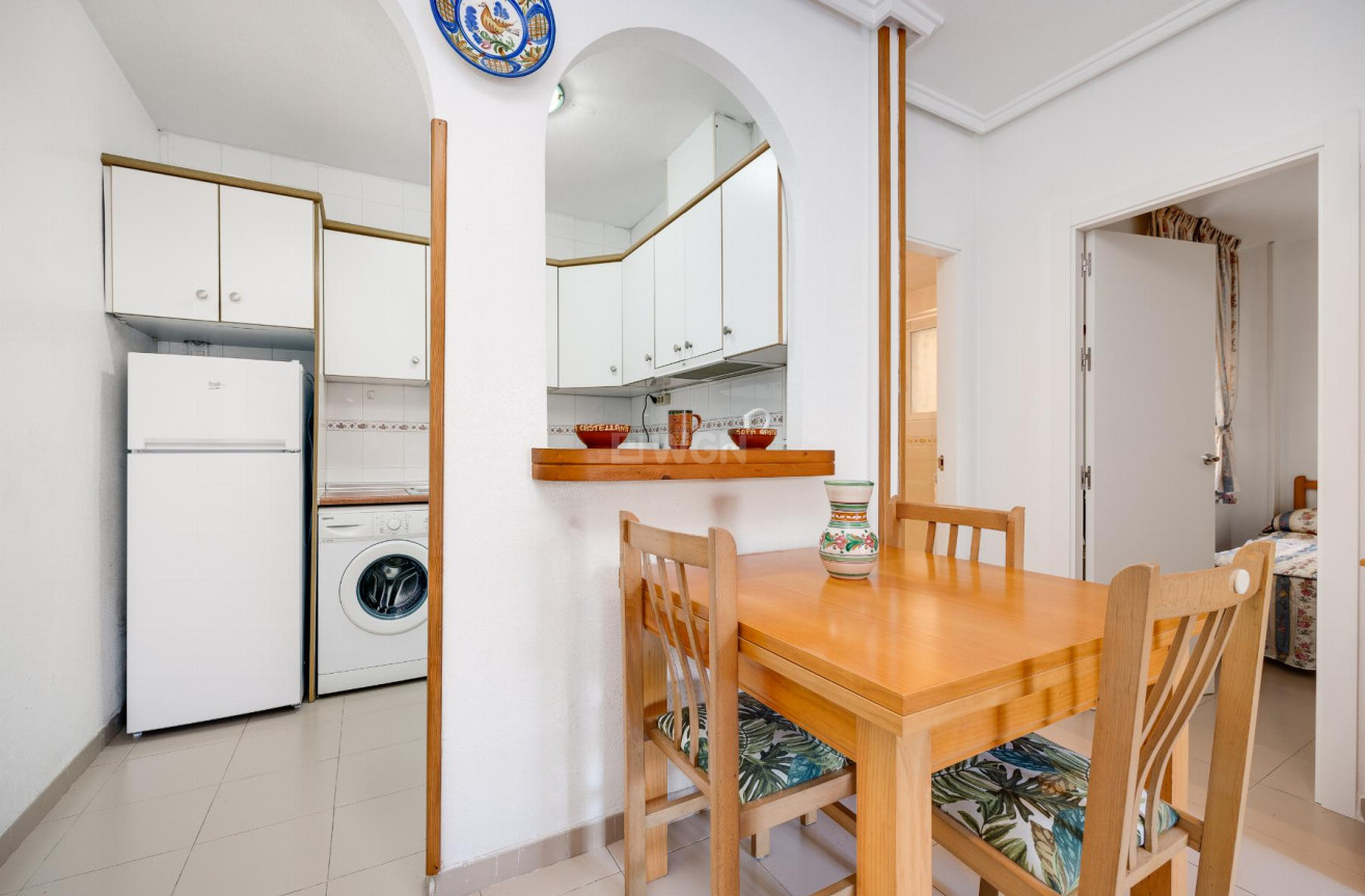 Odsprzedaż - Bungalow - Torrevieja - Costa Blanca