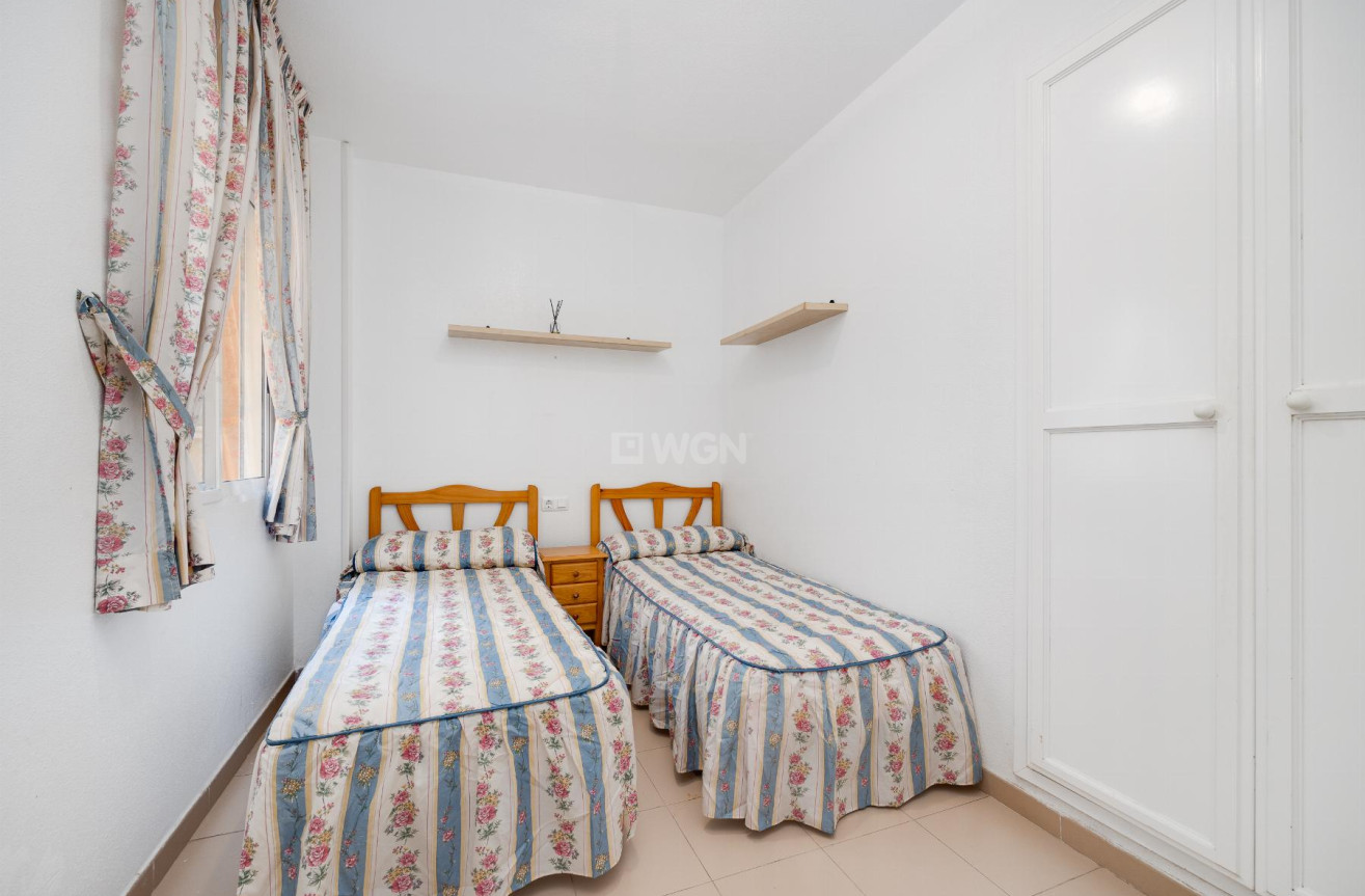 Odsprzedaż - Bungalow - Torrevieja - Costa Blanca