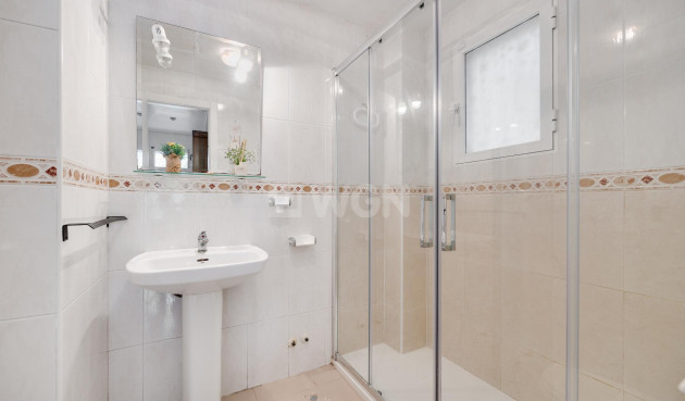Odsprzedaż - Bungalow - Torrevieja - Costa Blanca