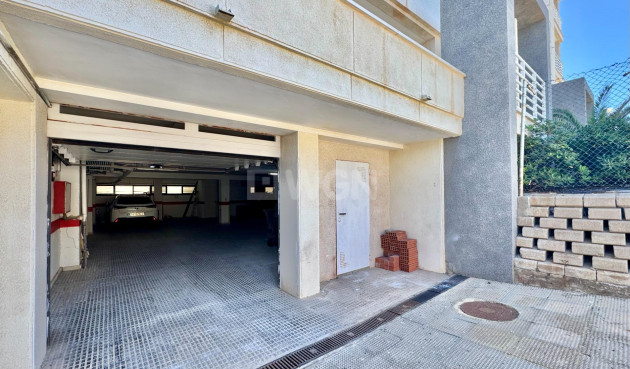Odsprzedaż - Mieszkanie w bloku - Torrevieja - Torre La Mata