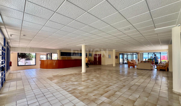 Odsprzedaż - Mieszkanie w bloku - Torrevieja - Torre La Mata