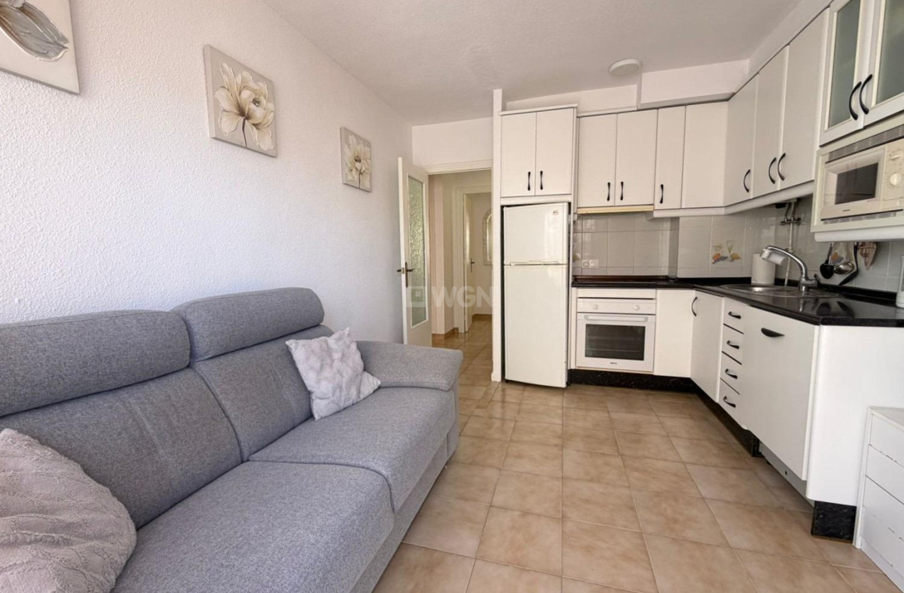 Odsprzedaż - Mieszkanie w bloku - Torrevieja - Centro