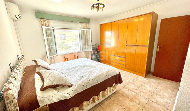 Odsprzedaż - Villa - Benijofar - Costa Blanca