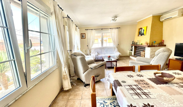 Odsprzedaż - Villa - Benijofar - Costa Blanca