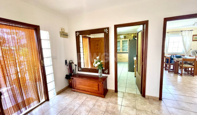 Odsprzedaż - Villa - Benijofar - Costa Blanca