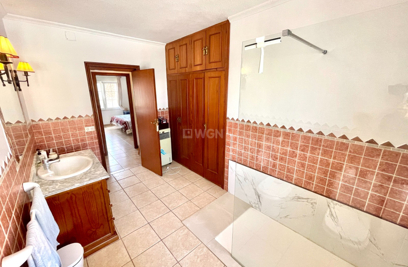 Odsprzedaż - Villa - Benijofar - Costa Blanca
