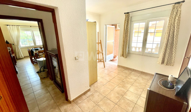 Odsprzedaż - Villa - Benijofar - Costa Blanca