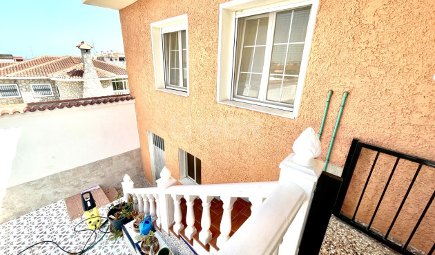 Odsprzedaż - Villa - Benijofar - Costa Blanca
