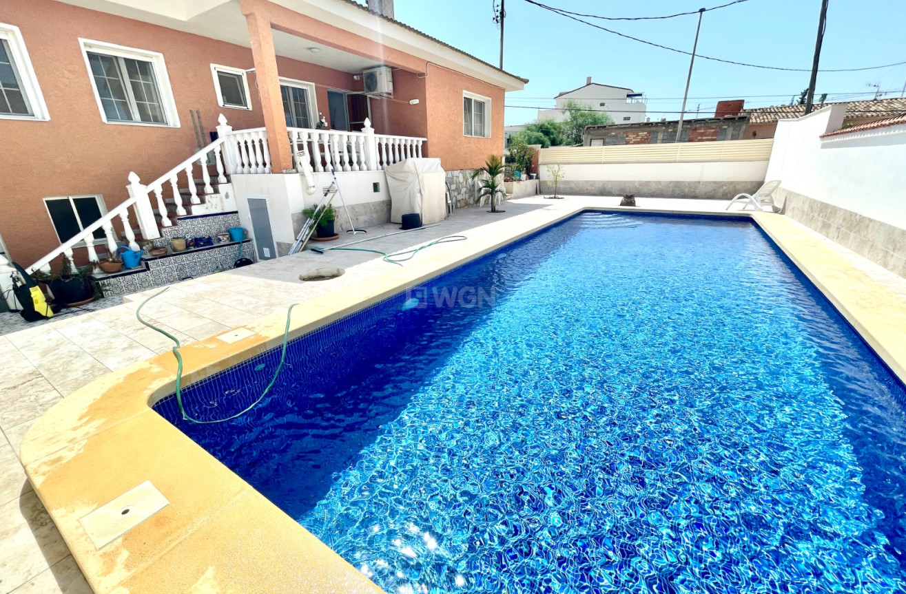 Odsprzedaż - Villa - Benijofar - Costa Blanca