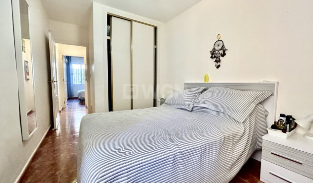 Odsprzedaż - Mieszkanie w bloku - La Zenia - Costa Blanca