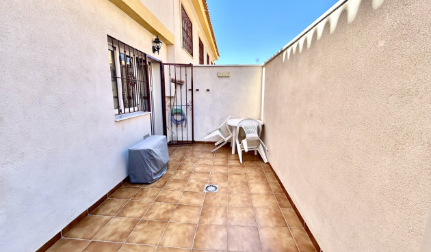 Odsprzedaż - Mieszkanie w bloku - La Zenia - Costa Blanca
