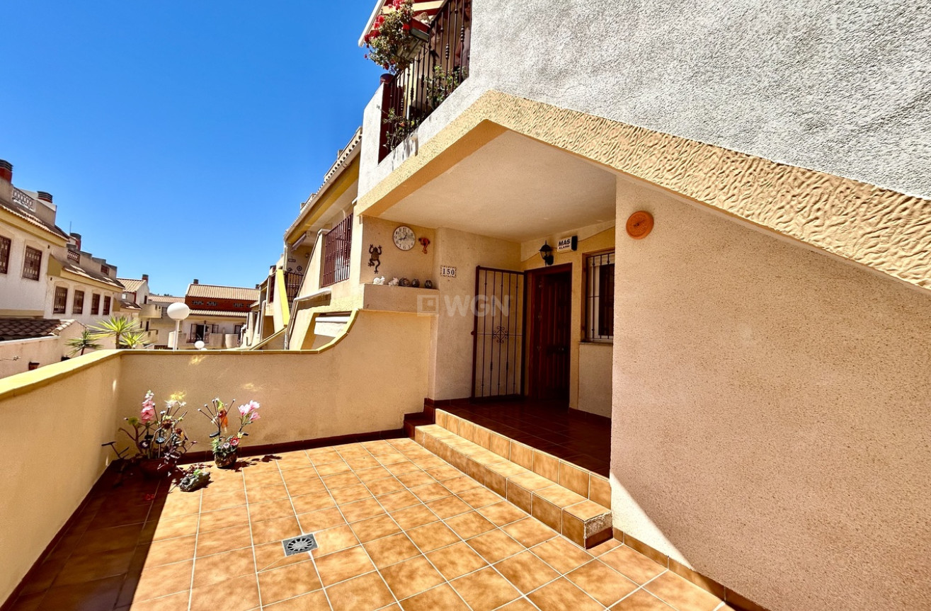 Odsprzedaż - Mieszkanie w bloku - La Zenia - Costa Blanca