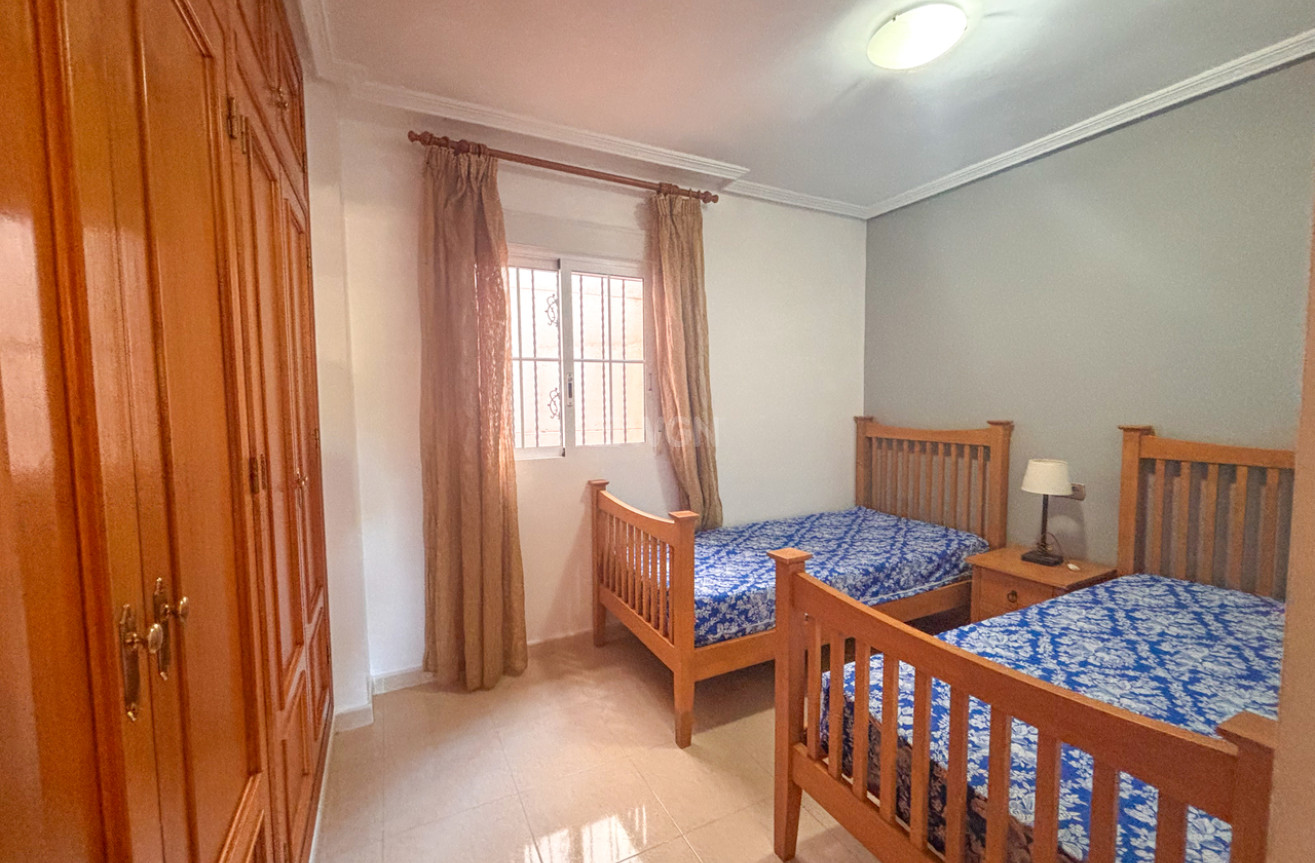 Resale - Apartment / flat - Cabo Roig - Costa Blanca