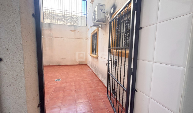 Resale - Apartment / flat - Cabo Roig - Costa Blanca