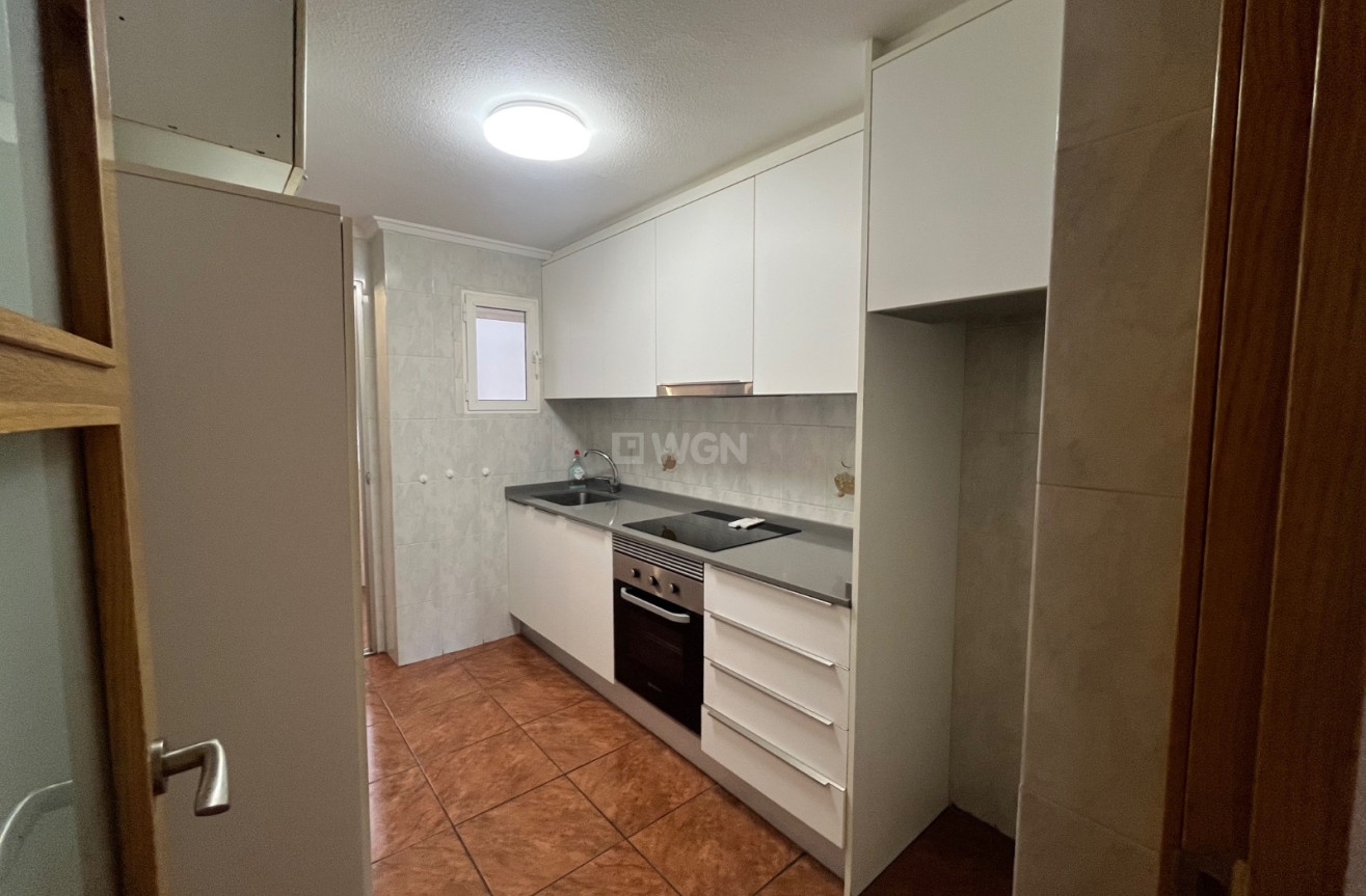 Odsprzedaż - Mieszkanie w bloku - Benijofar - Costa Blanca
