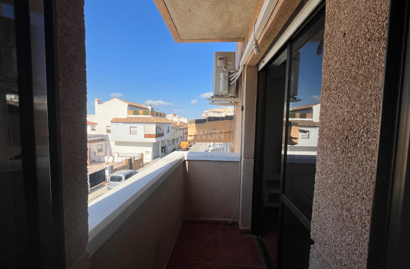 Odsprzedaż - Mieszkanie w bloku - Benijofar - Costa Blanca