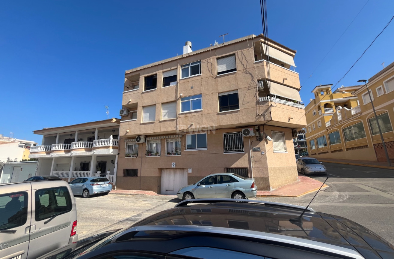 Odsprzedaż - Mieszkanie w bloku - Benijofar - Costa Blanca