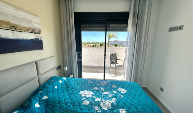 Odsprzedaż - Mieszkanie w bloku - Pilar de la Horadada - Costa Blanca