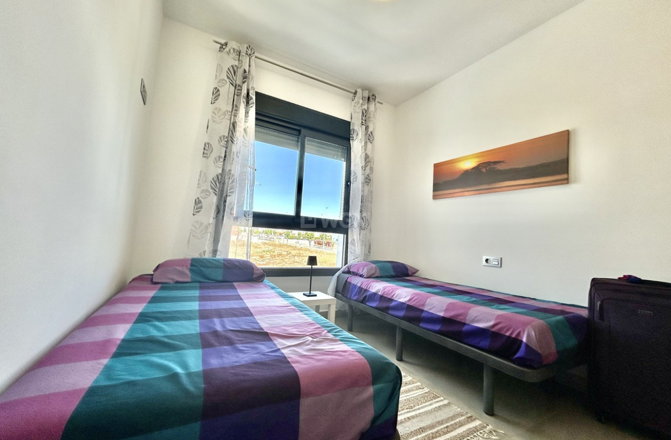 Odsprzedaż - Mieszkanie w bloku - Pilar de la Horadada - Costa Blanca