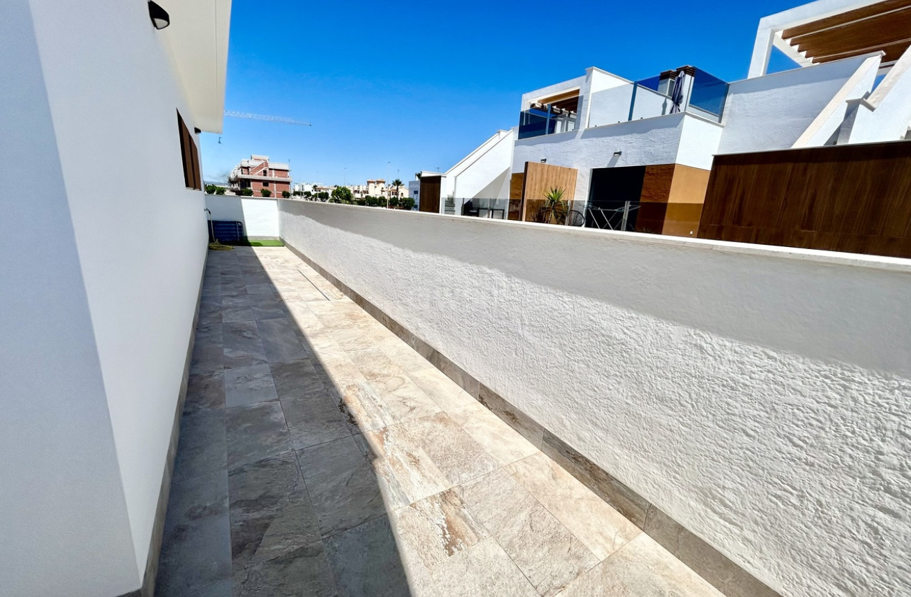 Odsprzedaż - Mieszkanie w bloku - Pilar de la Horadada - Costa Blanca