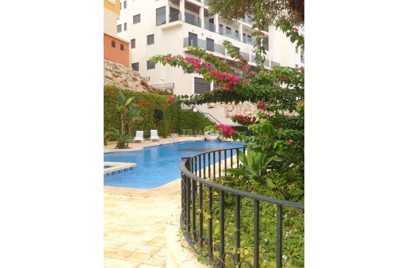 Odsprzedaż - Mieszkanie w bloku - Orihuela Costa - Altos De Campoamor