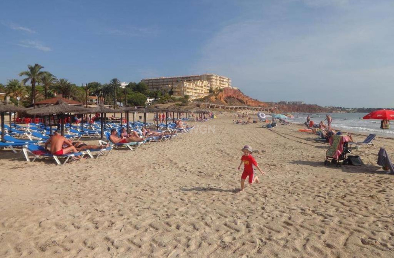 Odsprzedaż - Mieszkanie w bloku - Orihuela Costa - Altos De Campoamor